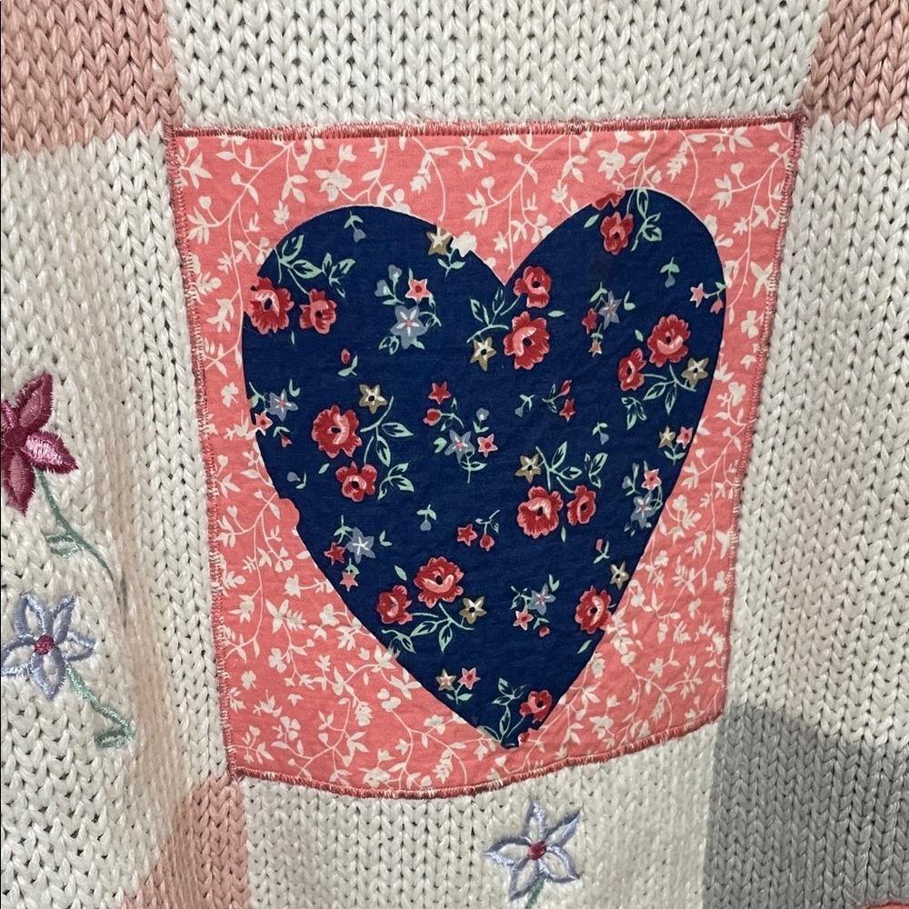 VINTAGE Patchwork Heart Knit Sweater - Pink, Gray & Cream, SIZE XL - Picture 3 of 8